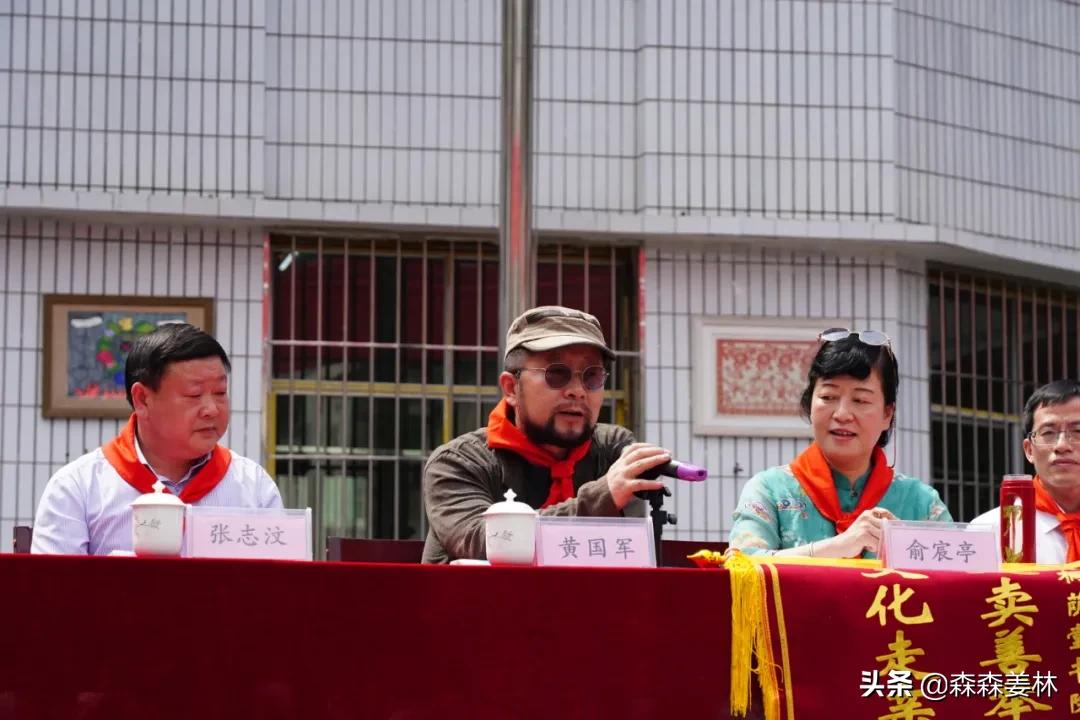 大卡车发生的重大事故,巨型大卡车事故视频