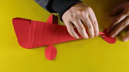 小鱼游幼儿园手工,小鱼游游游幼儿手工