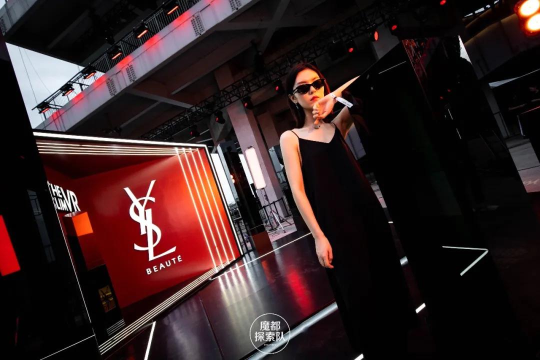 ysl限定狂欢,限时59天ysl时尚大展惊艳魔都