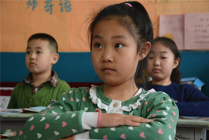 孩子不专心听课、爱走神发呆，家长学会这4点，让孩子主动去学习