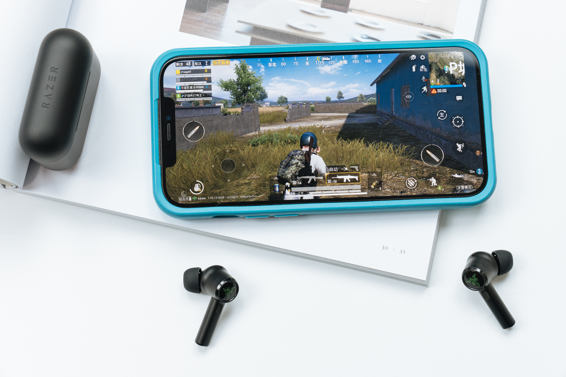 雷蛇战锤狂鲨和airpods,雷蛇战锤狂鲨真无线2代和airpods