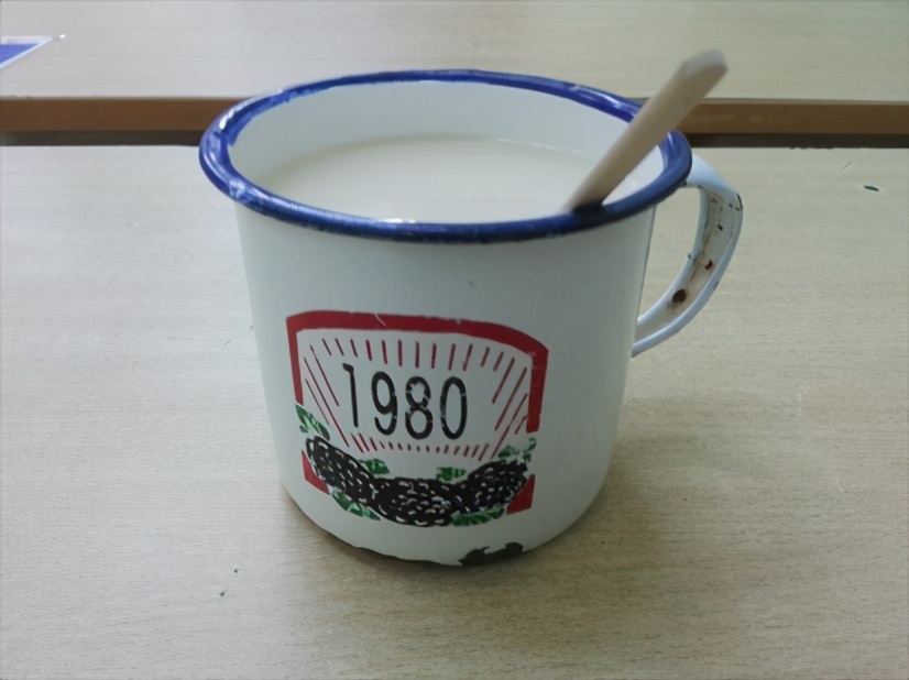 80年代风靡一时的麦乳精,80年代有哪些麦乳精