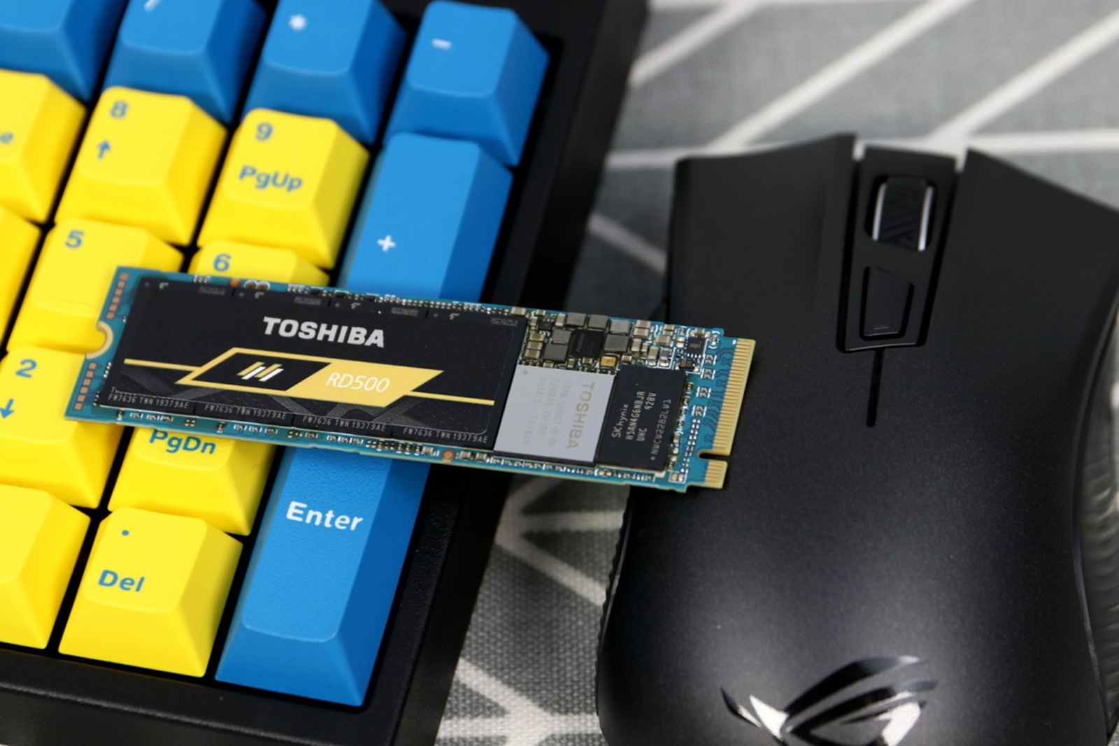 东芝rd500固态硬盘1t,东芝rd500m.2固态硬盘多少钱