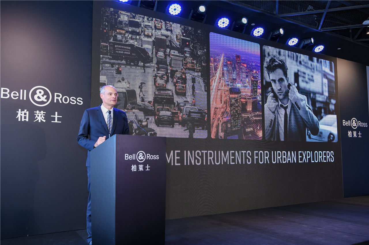 都市探险，柏莱仕手表国内第一家线下店开业有惊无险，好比微小说