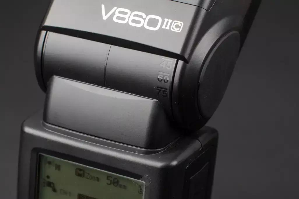 神牛v860ii-c和二代有什么不同,神牛v860三代开箱测评