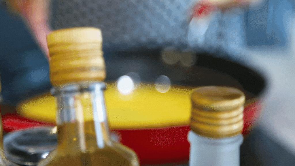 做好的冰皮月饼多久会变硬,冰皮月饼的皮冷冻后变硬怎么解决