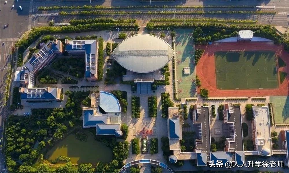 昆明昆三中高中录取分数线,昆明昆三中招生