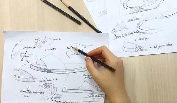 拖鞋中劳斯莱斯,拖鞋里面的劳斯莱斯