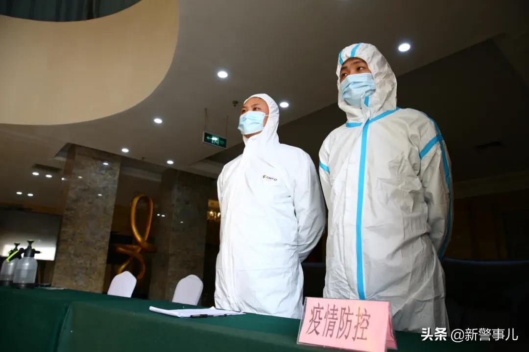 疫情奔赴一线的警察,山东五莲新冠疫情