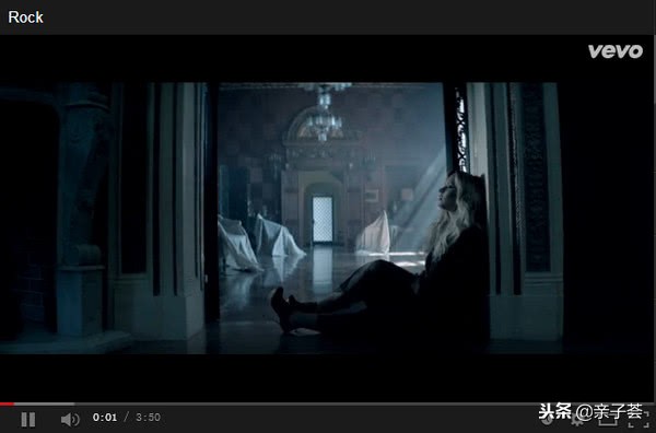 冰雪奇缘letitgo中文版,冰雪奇缘主题曲letitgo中英文歌词