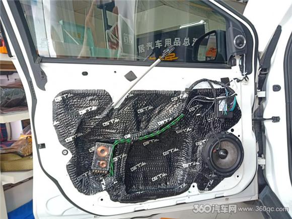 绅士车主会给爱车升级什么音响？福克斯改装入门级套装恰到好处