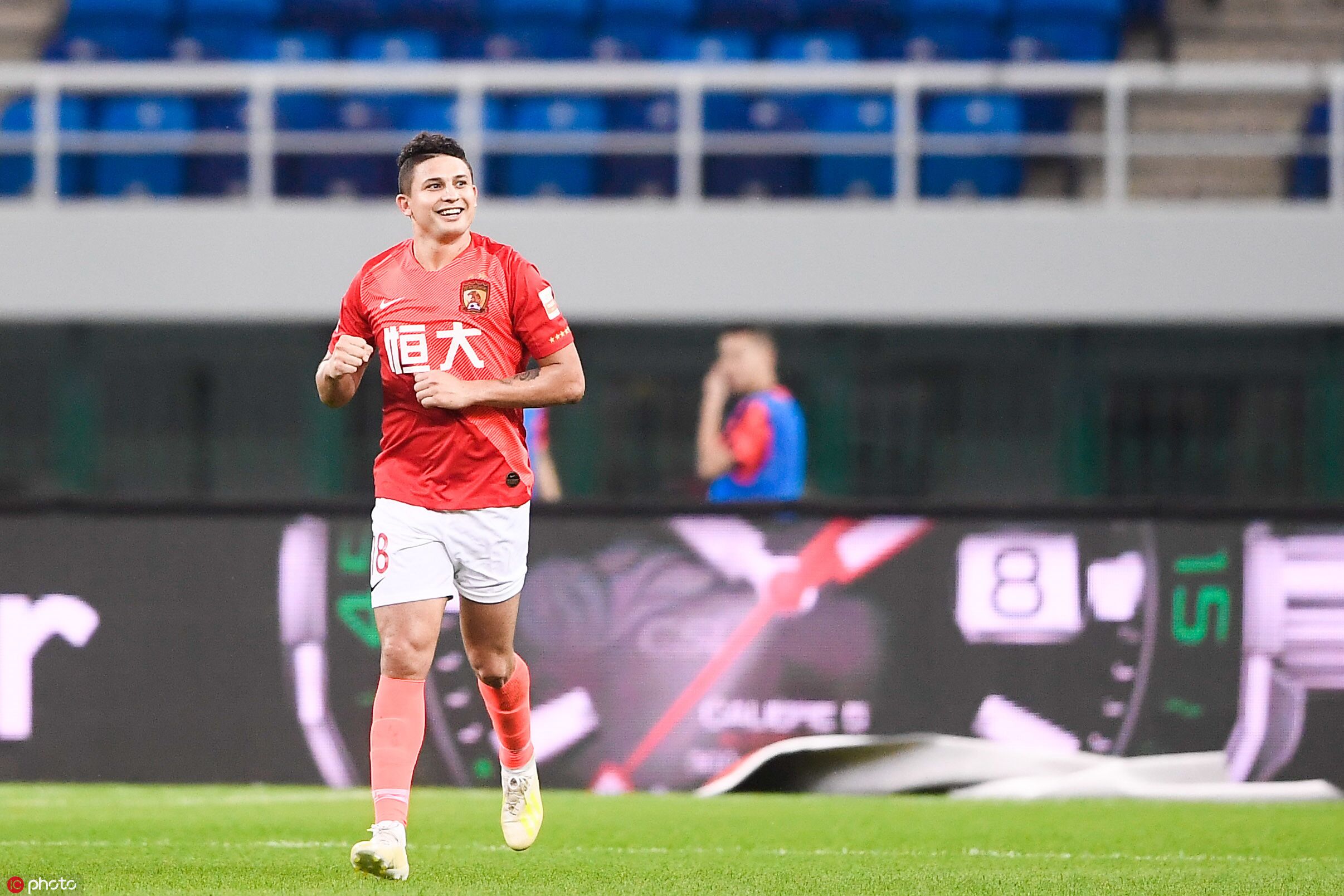 中超单场2张黄牌,中超21轮红黄牌