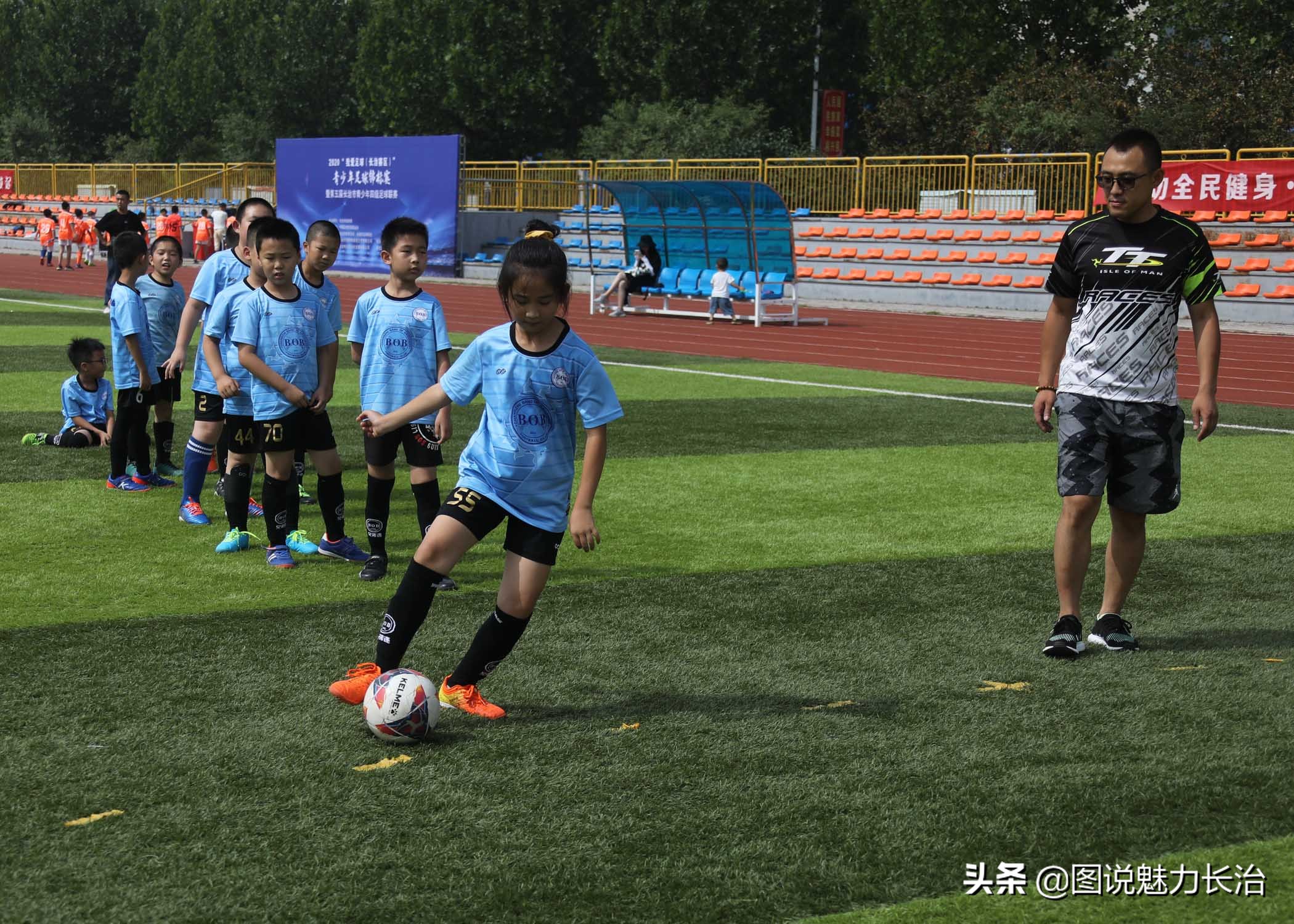 为中国女足喝彩图片,长治青少年足球比赛抽签