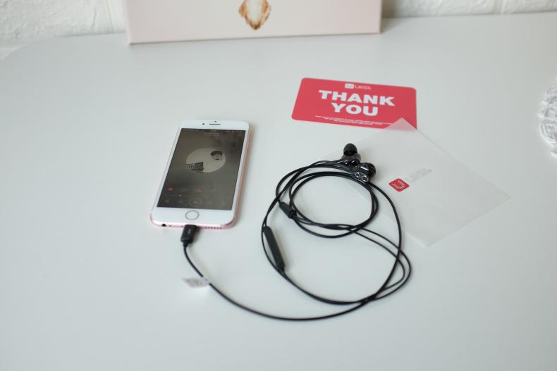 iPhone专属,双动圈耳机评测