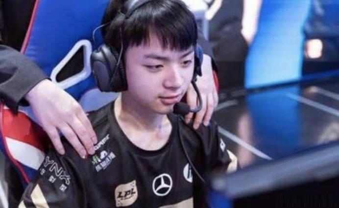 letme鍜宬arsa璧涘悗閲囪,letme璇勪环karsa绂婚槦