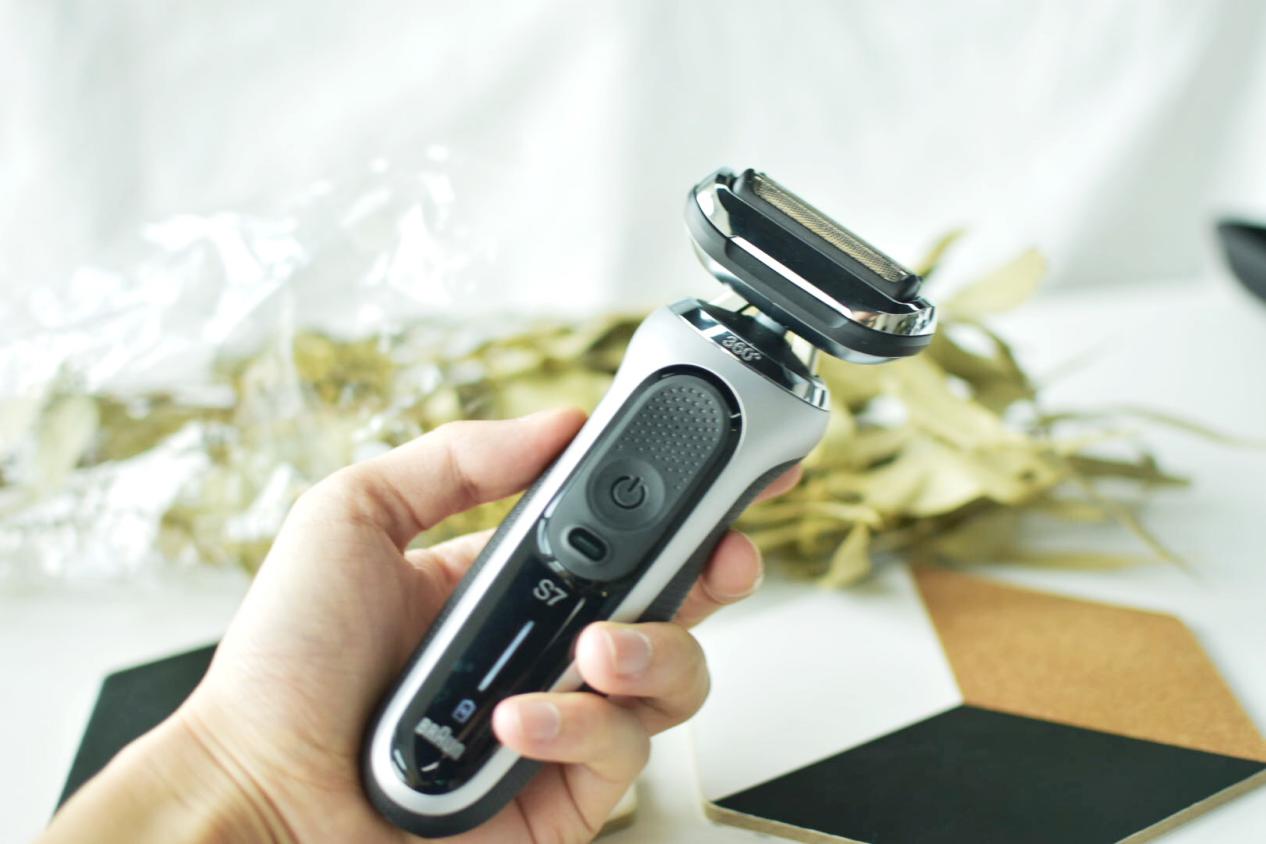 剃须刀往复式300左右推荐,剃须刀300左右的推荐哪款