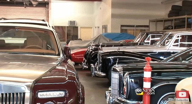 性、瑜伽、*脑洗**，印度神棍的美国诈骗之旅