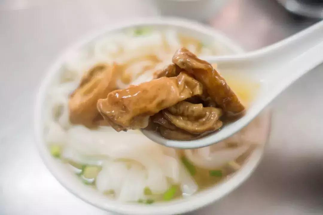 当一个人在广州“饿”投无路,放ta去沙园市场!