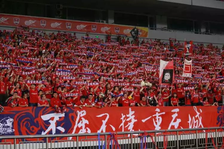 不屈不挠重庆人,不屈不挠重庆城