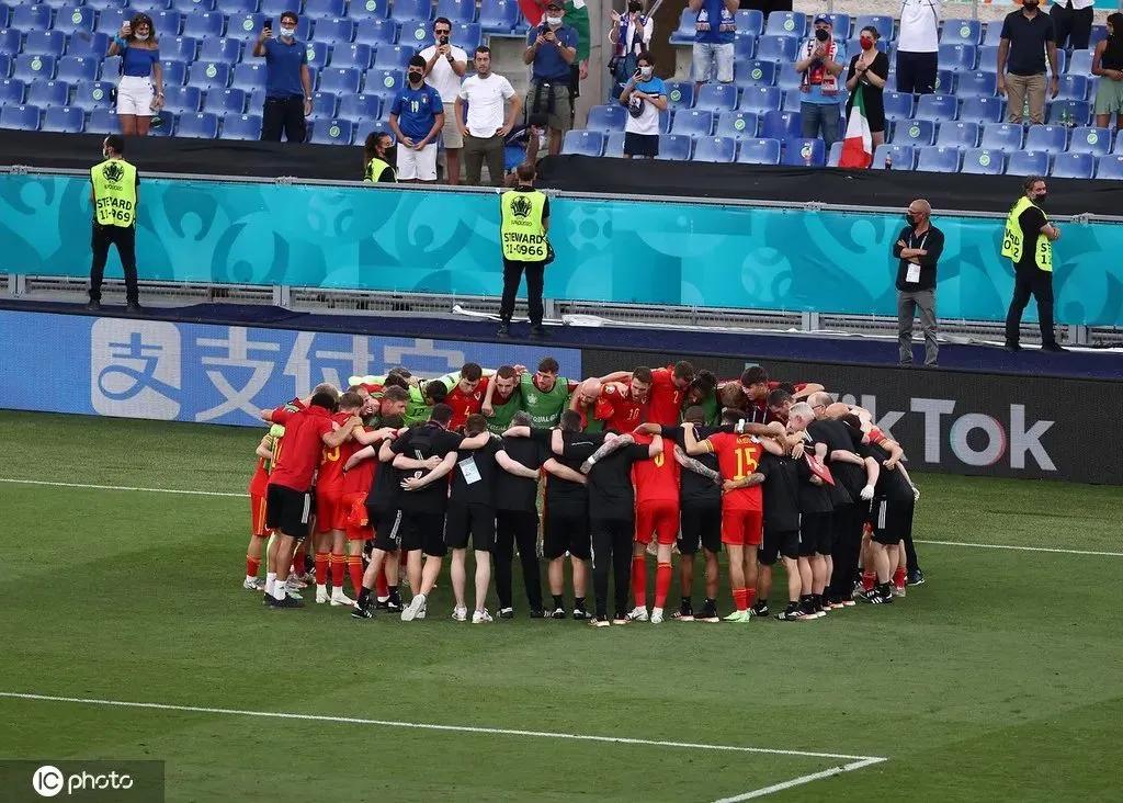 欧洲杯赛场广告被中企霸屏,欧洲杯中国广告有哪些企业