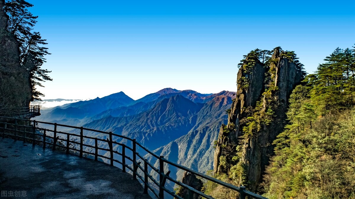 国内旅游十大必去的名山,一生必去的5个绝美景点