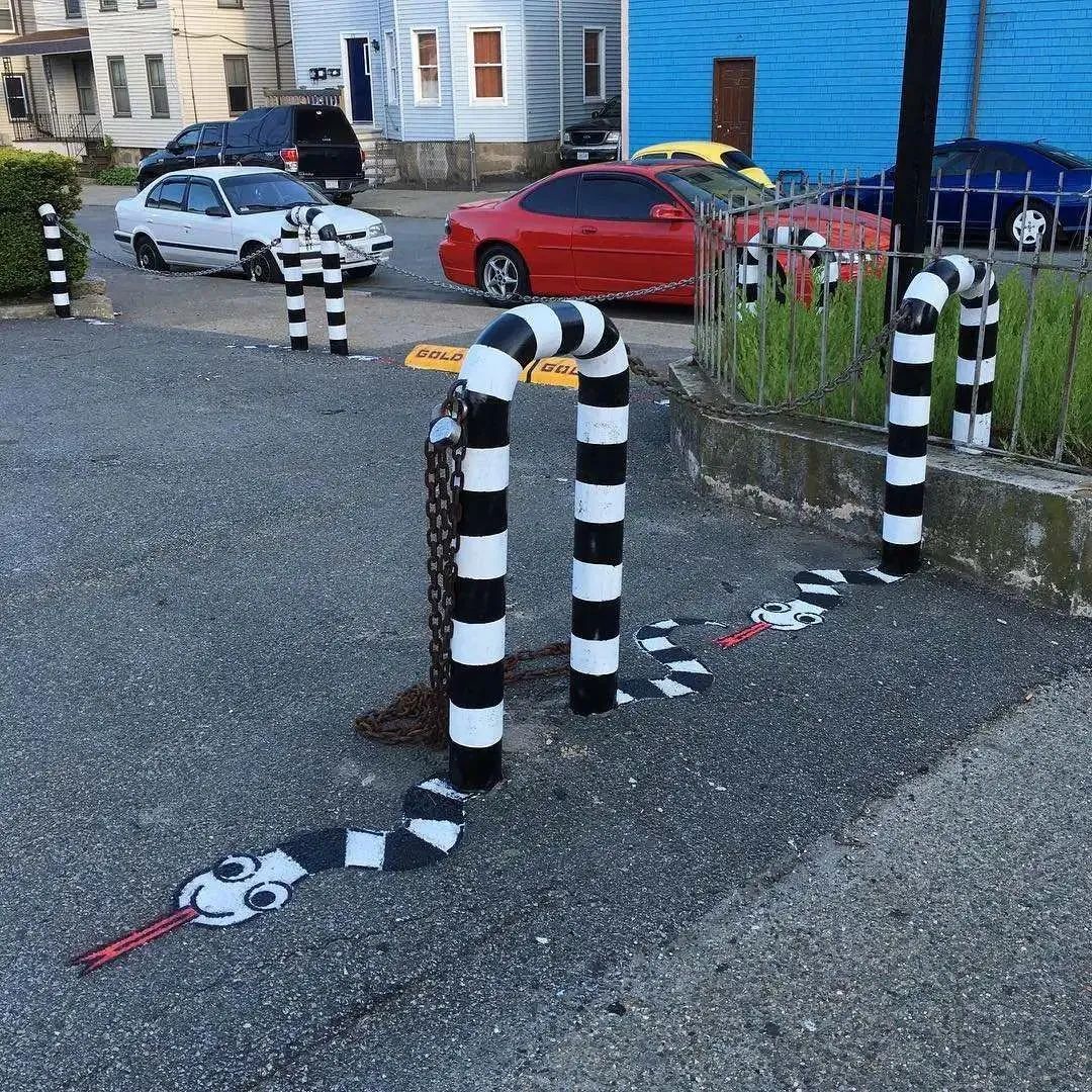 奥斯卡影帝沦为服务员？好莱坞星光大道被糟蹋？网友惊呼神操作