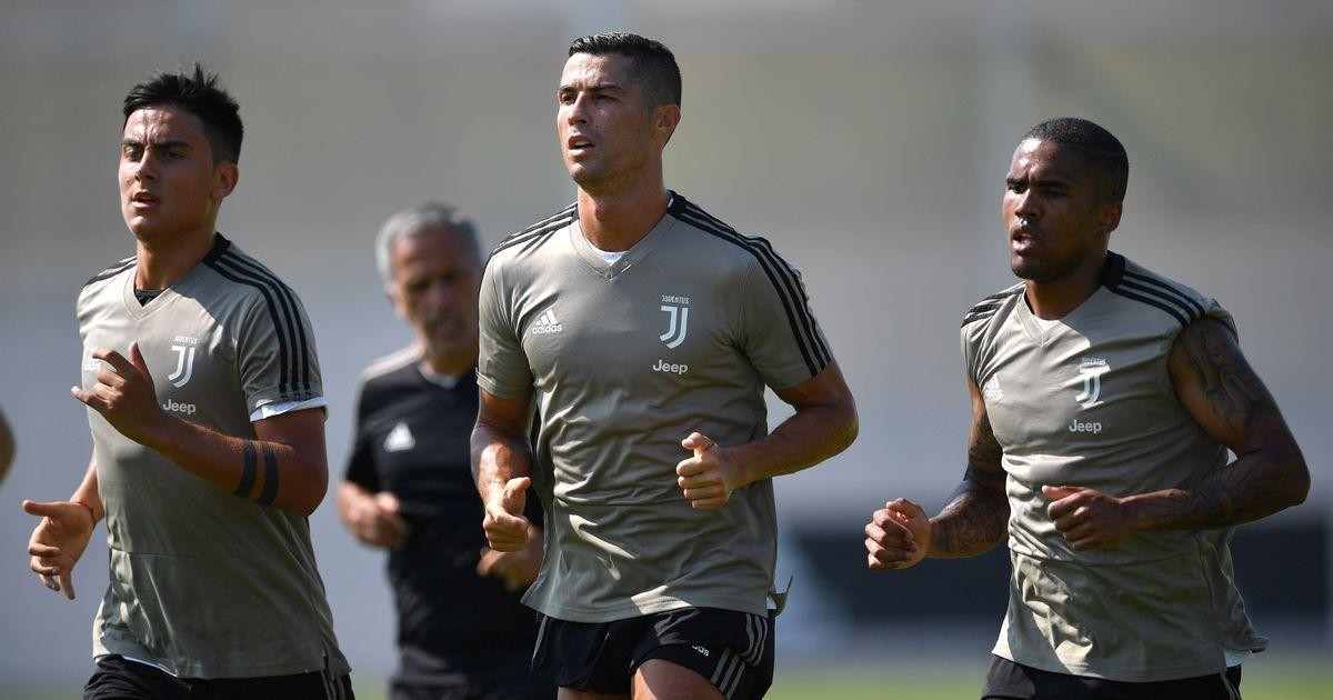 c罗差什么就大满贯了,c罗拿世界杯是不是就大满贯了