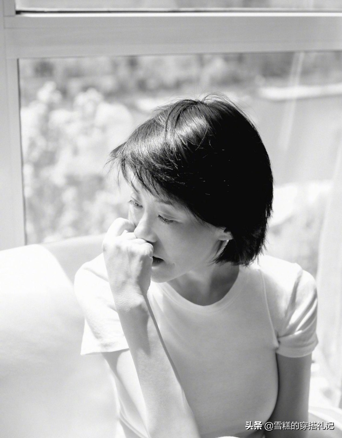 适合发量少的45岁的短发,长卷发和短发哪个更减龄