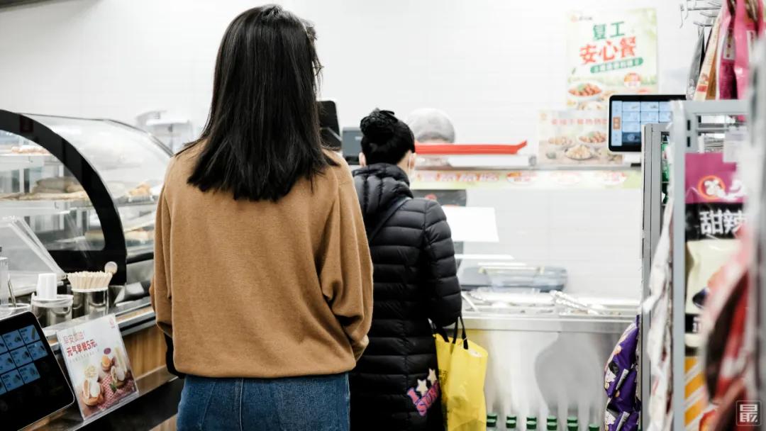 便利蜂50元能买什么吃的,50元在苏州可以吃多少美食