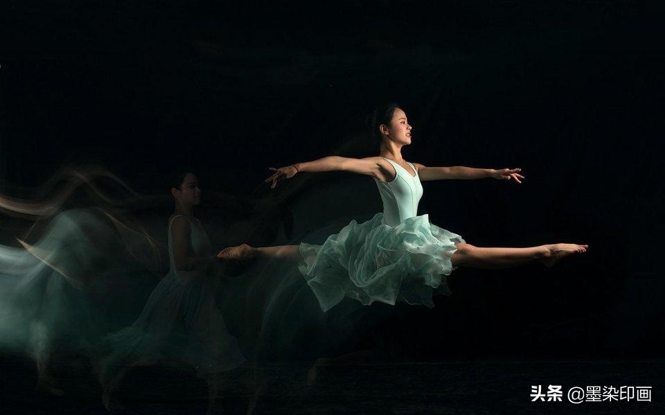 跳跃怎么拍照,跳跃照拍摄技巧和方法