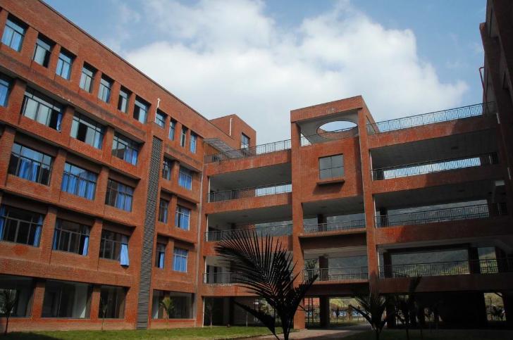 重庆机电职业技术大学招生“遇冷”，缺额931人，主要原因有3点