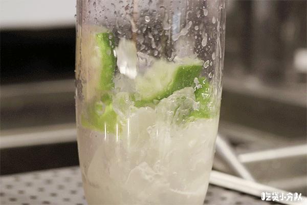 深圳四万人排队买奶茶,深圳排队2万人的奶茶叫什么