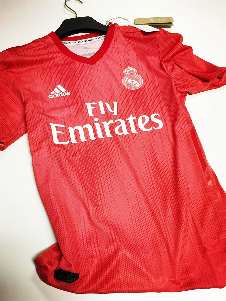 足球实战衣服怎么穿的视频,足球场如何穿最拉风