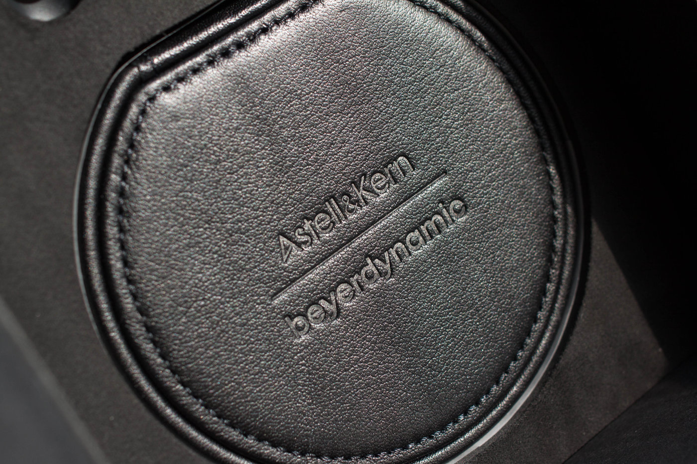 售价再创新高价格直逼万元的AstellKernT9iE值不值得买？