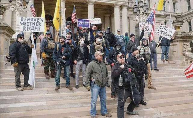 美国啥都好？新华锐评：崇美、跪美的“软骨病”得治