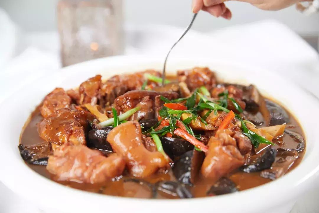 弘博携手“大师小宴”、“鲍之源”第二届夏季新品交流会