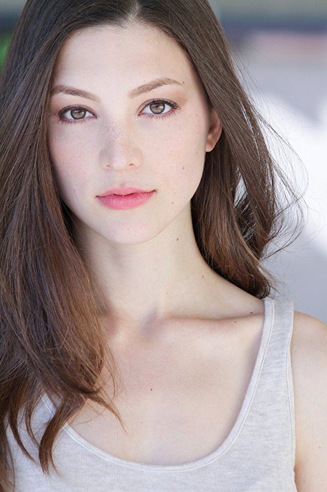 《疯狂的外星人》首日票房4亿,疯狂的外星人预售票房