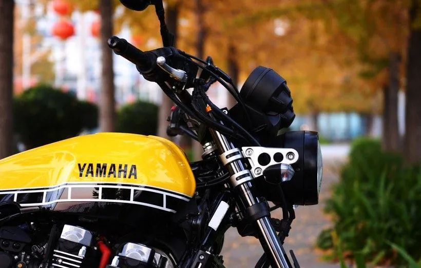 2020款顶配电喷雅马哈xjr1300,本田cb1300雅马哈xjr1300