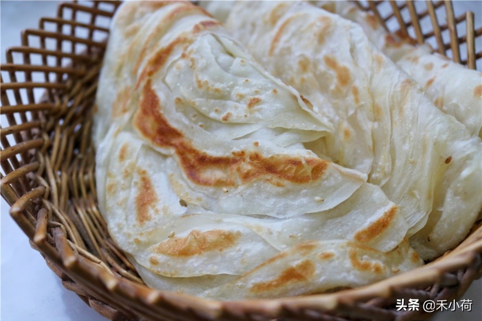 手抓饼怎样做的酥脆软嫩,手抓饼怎么做才柔软酥脆又多层