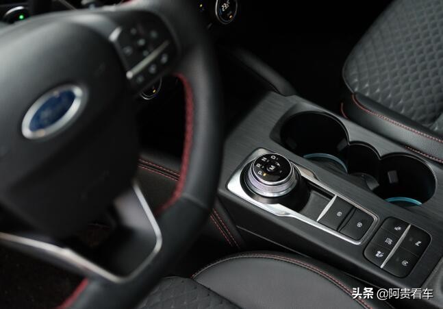 朗逸和卡罗拉和轩逸哪款性价比高,都挺好中的车