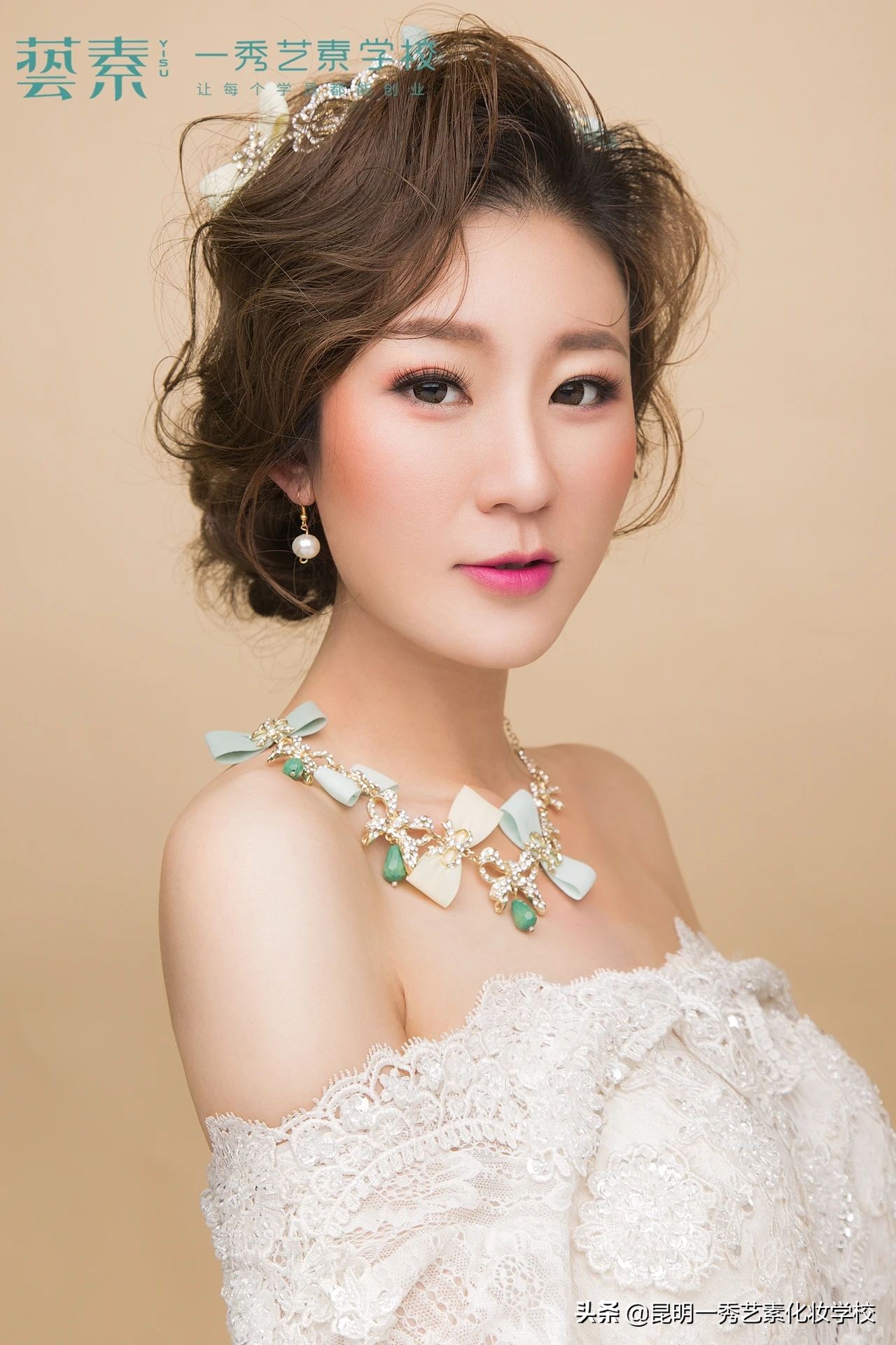 专业新娘妆化妆师必备物品清单,新娘跟妆的正确接单方法