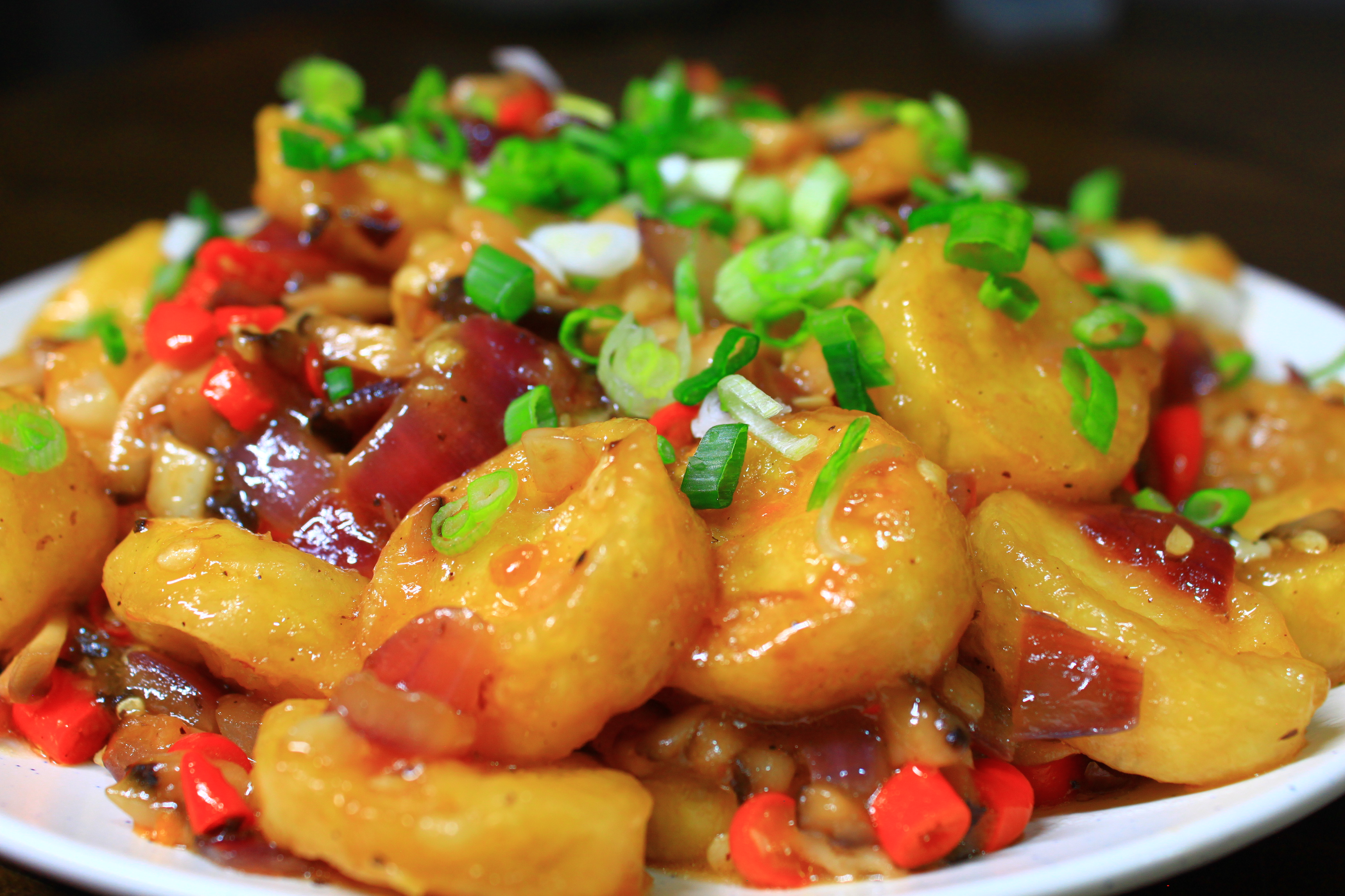 张文宏谈奥密克戎毒性,张文宏说奥密克戎感染后会咬人