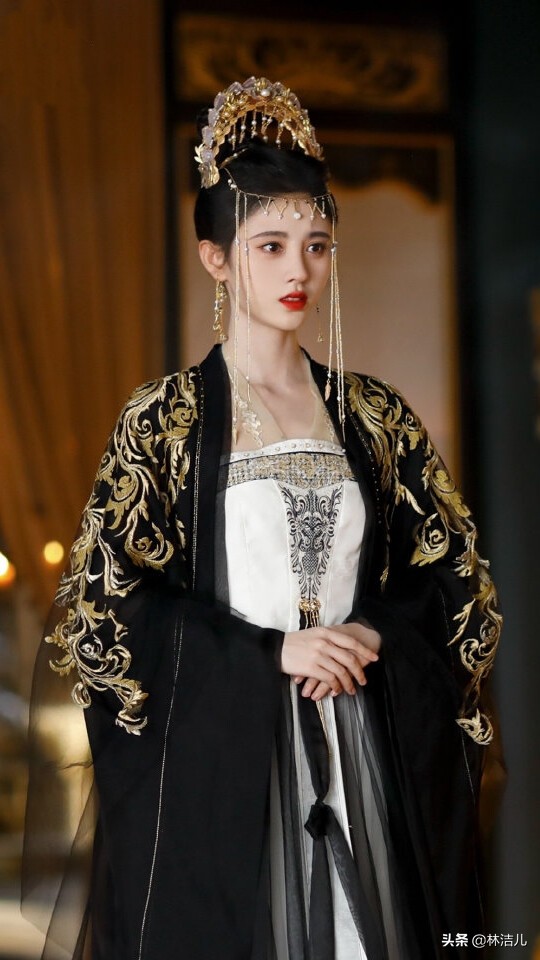 鞠婧祎用3年的美白经验告诉我们,林允鞠婧祎糖果色