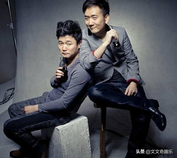 还记得曾经风靡全球的小苹果吗,重温一下当年红遍全网的小苹果