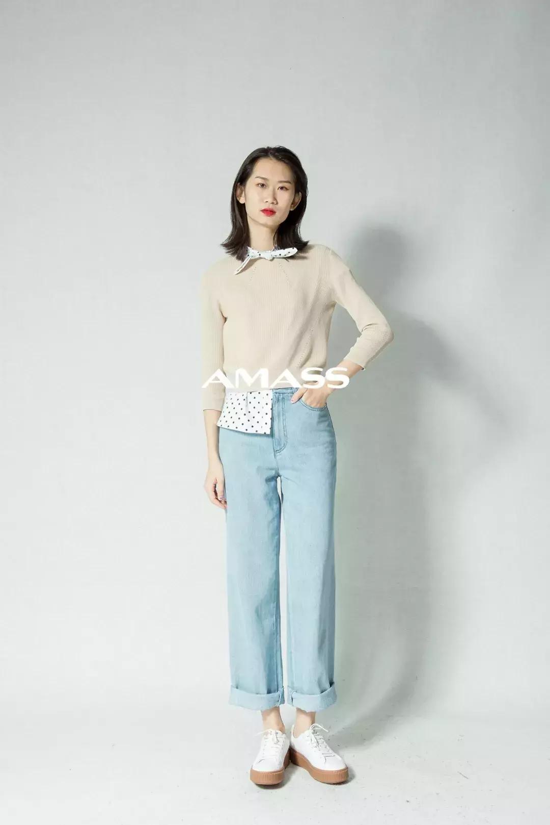 导购变明星,导购变脸