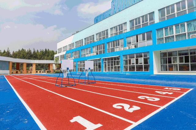 新学校新学期新起点开启,新学期校区开课