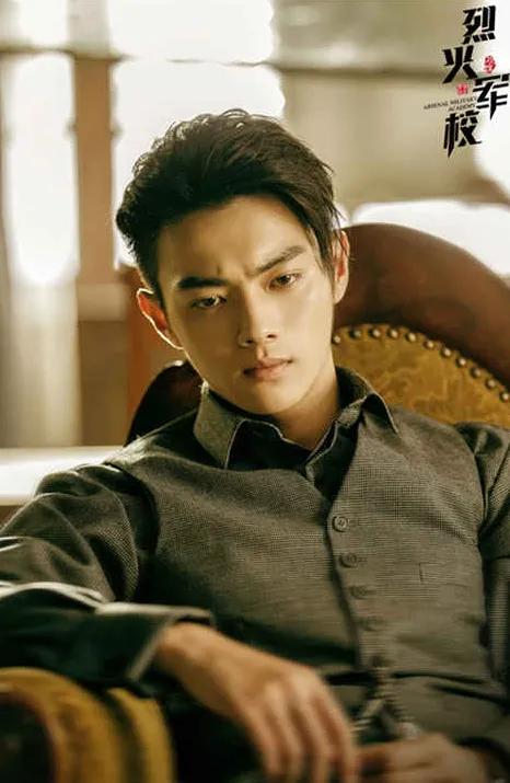 许凯早期主演的电视剧,许凯拍摄的电视剧大全