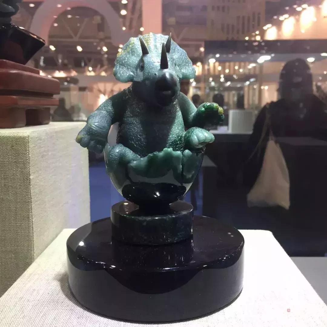 十三届子冈杯玉雕,子冈杯玉雕作品展现场