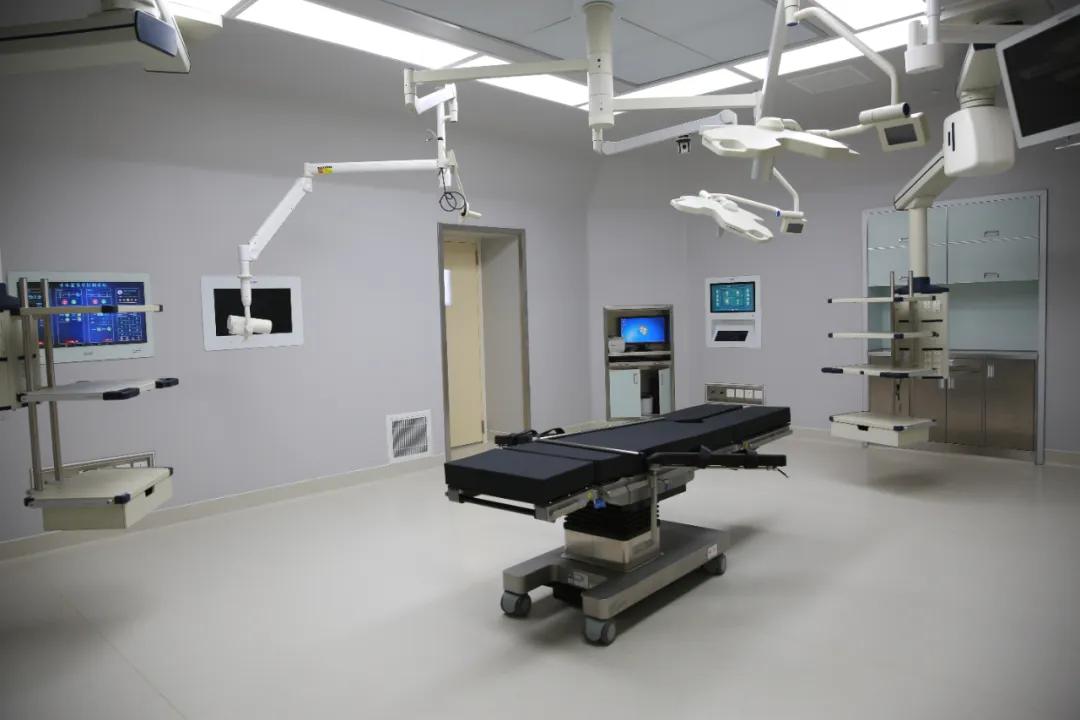 街坊注意!7月18日起何贤纪念医院住院部搬迁至新医疗综合大楼!门急诊和住院已恢复正常诊疗服务