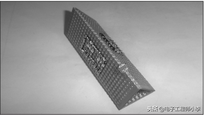 塑料瓶制作单片机,单片机小制作做心形流水灯